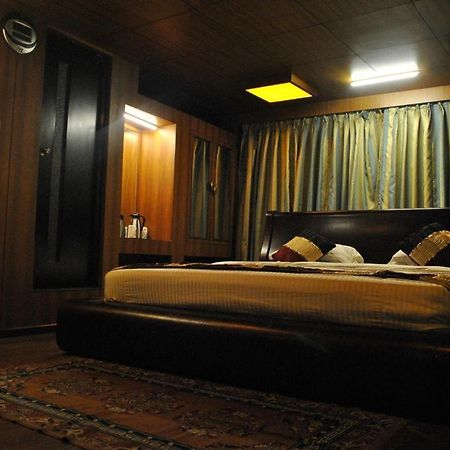 Hotel Mohit ダージリン エクステリア 写真
