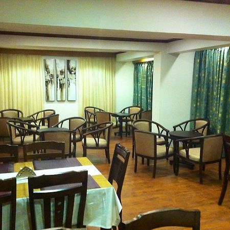 Hotel Mohit ダージリン エクステリア 写真