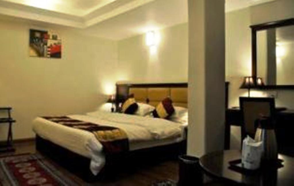 Hotel Mohit ダージリン エクステリア 写真